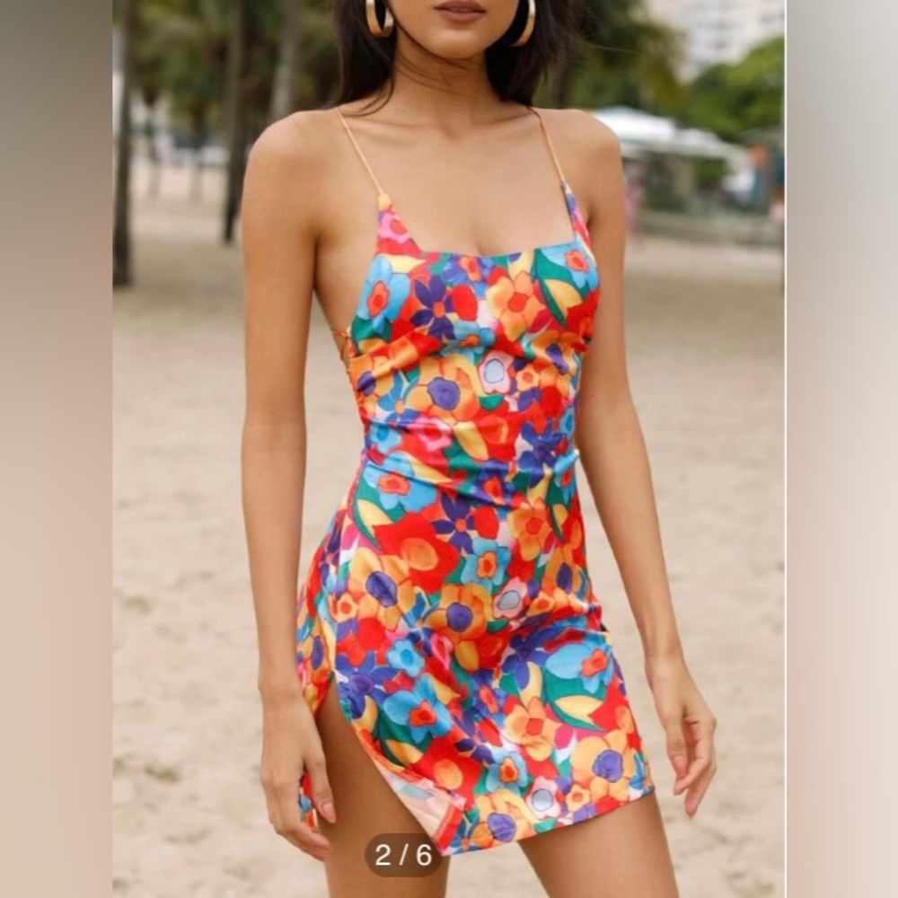 Allover Floral Print Criss Cross Lace Up Backless Split Hem Cami Dress